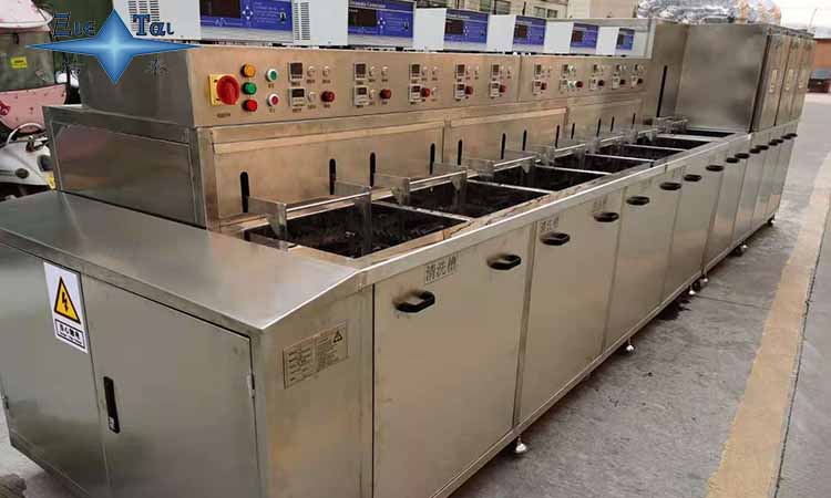 對(duì)于定制超聲波清洗機(jī)，各大廠家如何選擇？