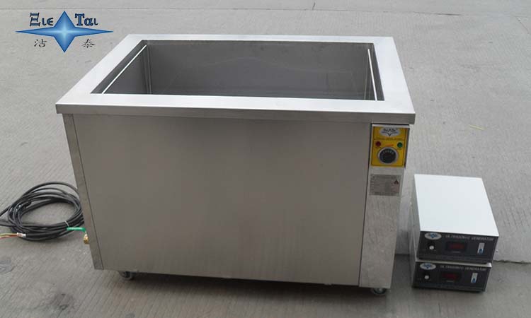 液壓缸筒全自動(dòng)超聲波清洗機(jī) 液壓缸筒全自動(dòng)超聲波清洗機(jī)