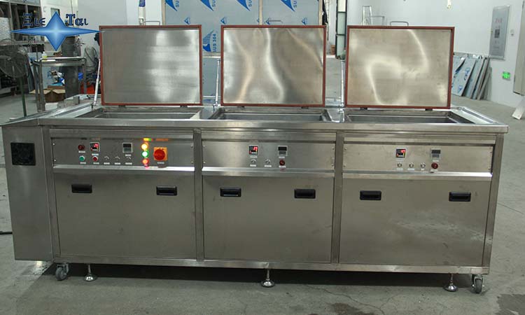 超聲波清洗機具有哪些優(yōu)點？可以清洗哪些行業(yè)的污染物？