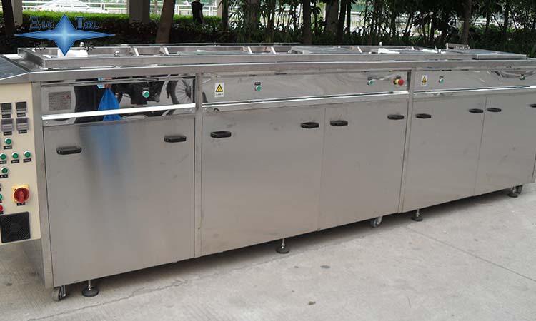 工業(yè)用超聲波清洗機(jī)如何破解環(huán)保與良率困局？潔泰定制方案助力各行業(yè)降本增效