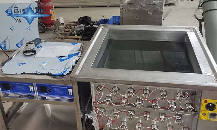 超聲波清洗機在手表和眼鏡清洗中的高效應(yīng)用 超聲波清洗機在手表和眼鏡清洗中的高效應(yīng)用