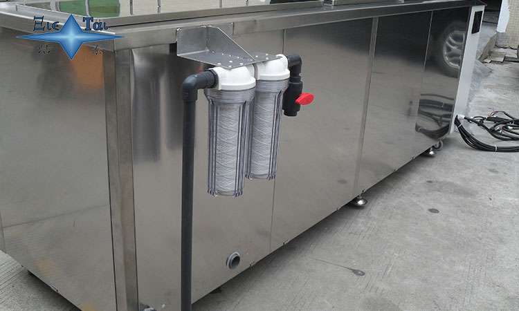 超聲波清洗機在電子儀器清洗中的關(guān)鍵作用與操作指南