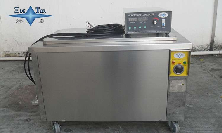 冶金爐膛清洗:超聲波技術(shù)維護(hù)高熱傳導(dǎo)性內(nèi)壁 冶金爐膛清洗:超聲波技術(shù)維護(hù)高熱傳導(dǎo)性內(nèi)壁