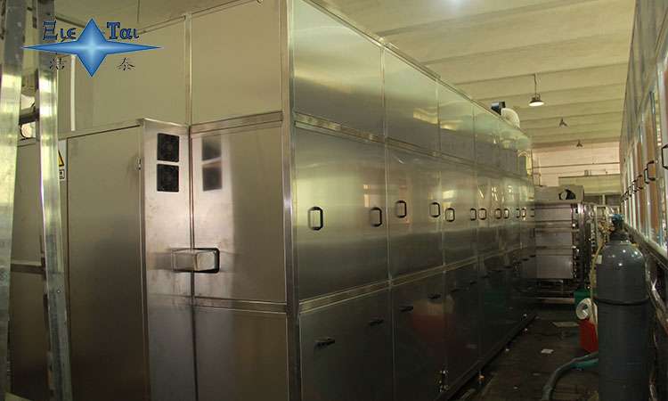 金屬零部件煥發(fā)新光彩:超聲波清洗機的卓越清洗力 金屬零部件煥發(fā)新光彩:超聲波清洗機的卓越清洗力