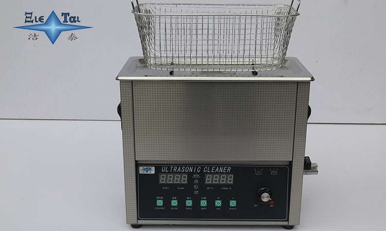 數(shù)字化引領(lǐng)未來(lái):超聲波清洗設(shè)備的智能升級(jí)趨勢(shì) 數(shù)字化引領(lǐng)未來(lái):超聲波清洗設(shè)備的智能升級(jí)趨勢(shì)