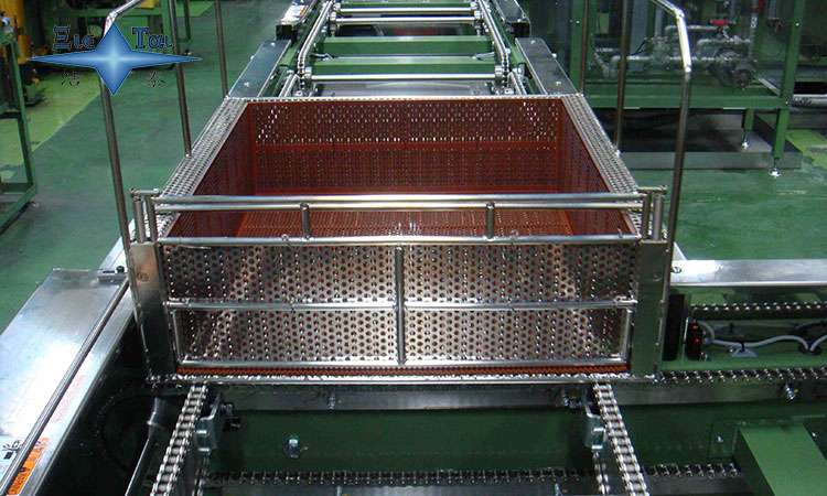 超聲波清洗機(jī):電池制造的高效利器 超聲波清洗機(jī):電池制造的高效利器