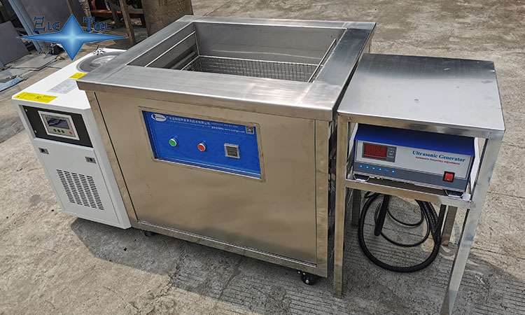 超聲波清洗設(shè)備:電子熱敏元件的高效清洗解決方案 超聲波清洗設(shè)備:電子熱敏元件的高效清洗解決方案