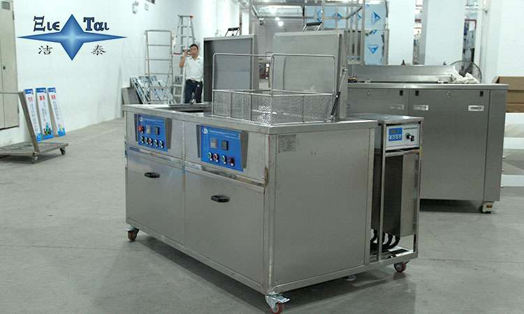 超聲波清洗機的作用解析:現(xiàn)代工業(yè)與日常應(yīng)用中的多重價值 超聲波清洗機的作用解析:現(xiàn)代工業(yè)與日常應(yīng)用中的多重價值